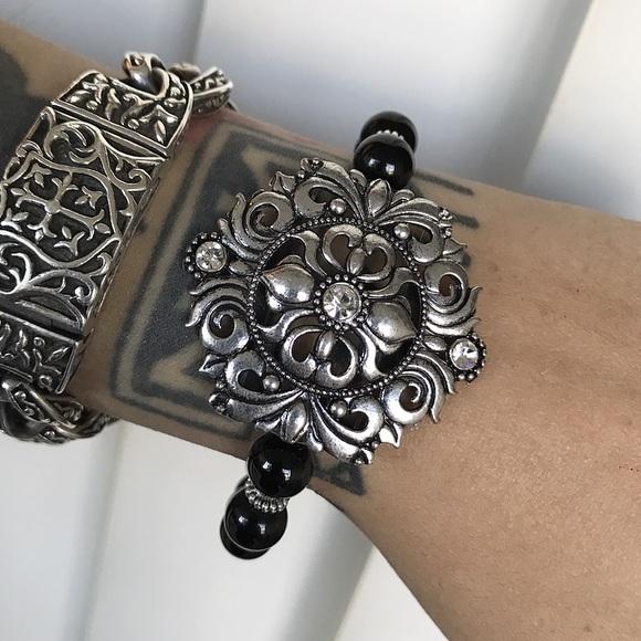 Onyx gothic bracelet . victorian gothic silver cz flower & black onyx gemstones - Picture 7 of 10